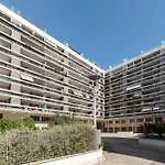 Porta Portese Modern Terrace Apartment