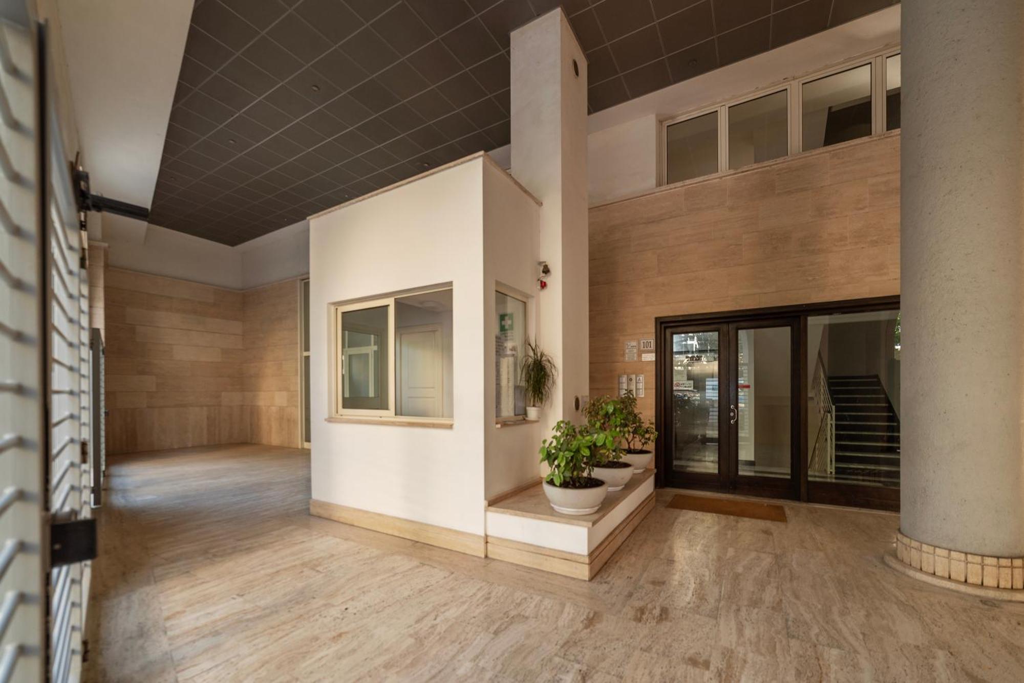 Porta Portese Modern Terrace Apartment Rom